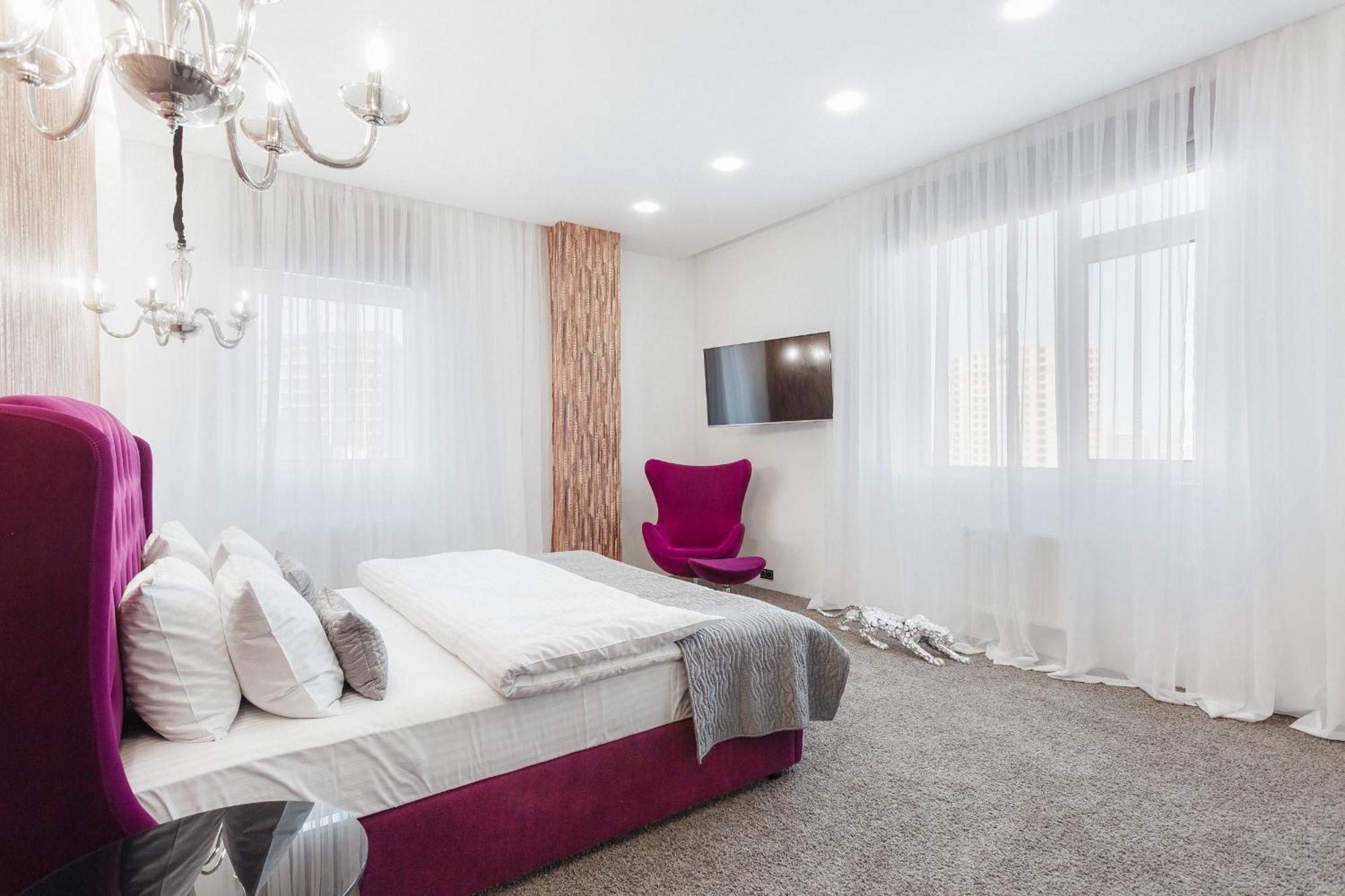 Royal Apartment Odessa Buitenkant foto