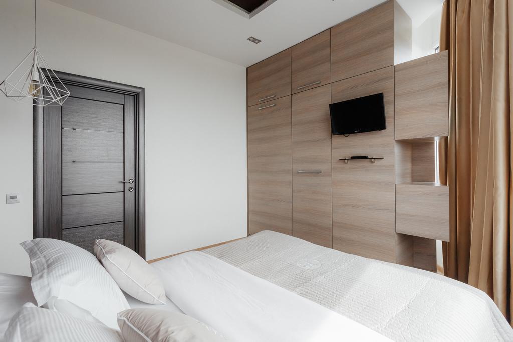 Royal Apartment Odessa Buitenkant foto